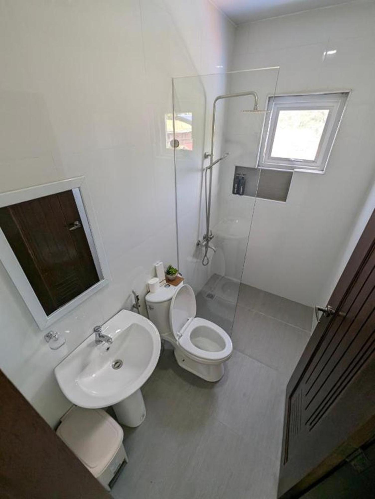 Oyo 1067 Villa Sofia At Silang Tagaytay City Dış mekan fotoğraf