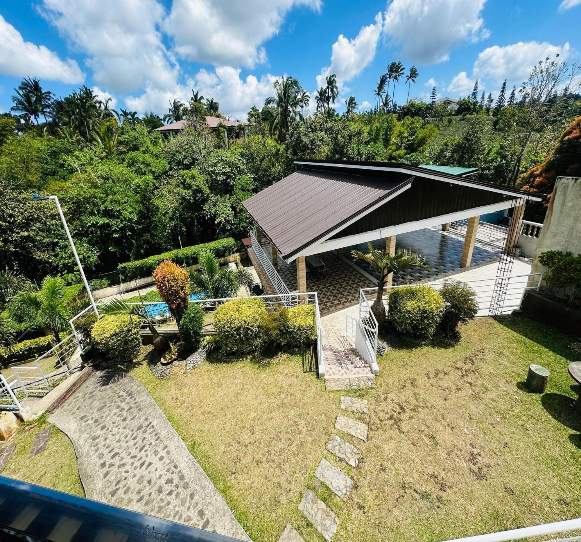 Oyo 1067 Villa Sofia At Silang Tagaytay City Dış mekan fotoğraf